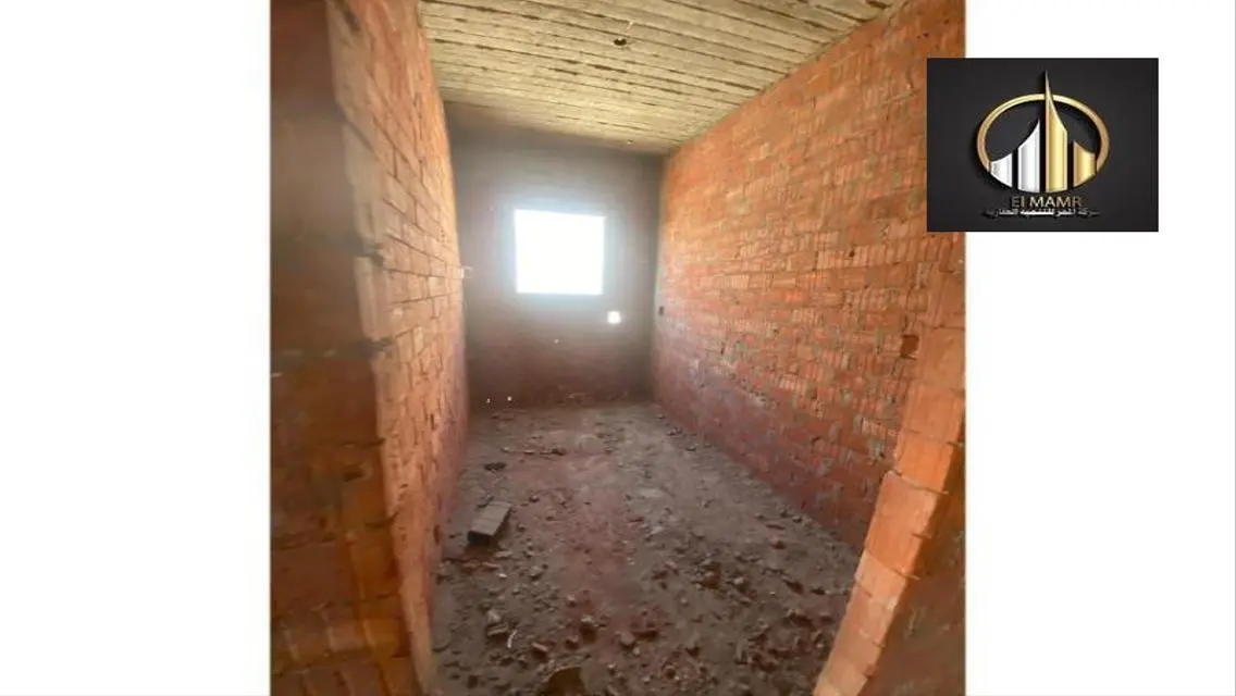 Luxury Apartment for Sale with Spacious Living