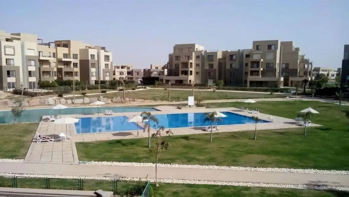 Luxury Apartment in Palm Hills