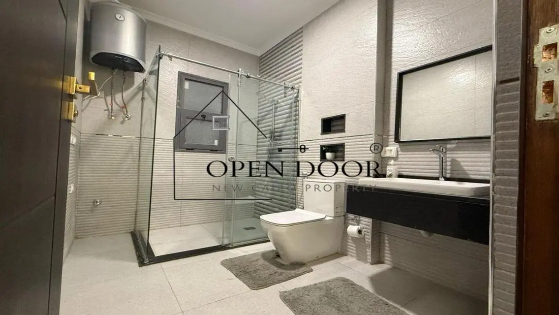 3 Bedroom Apartment for Rent - 290 Sqm