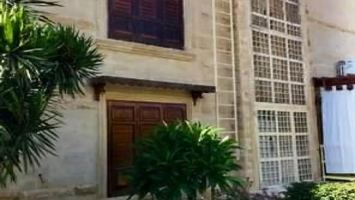 Luxury Apartment for Sale with Balcony and Private Garden