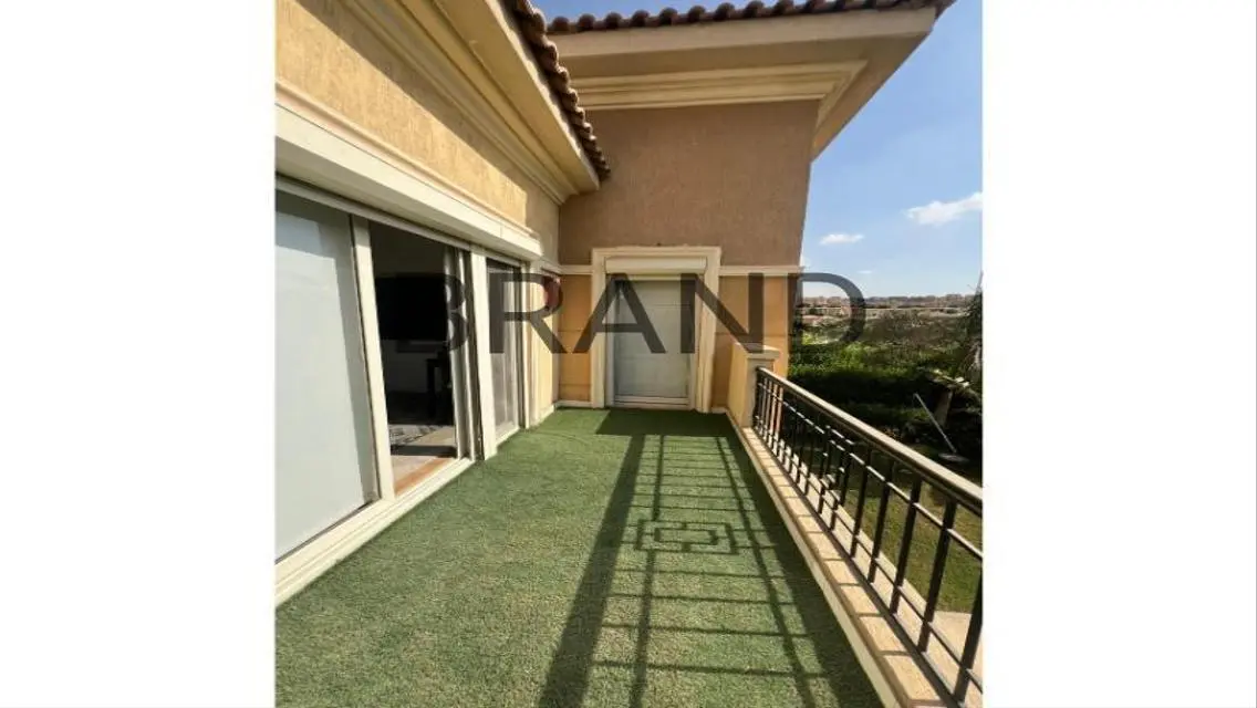 Luxury Villa for Sale with Shared Pool