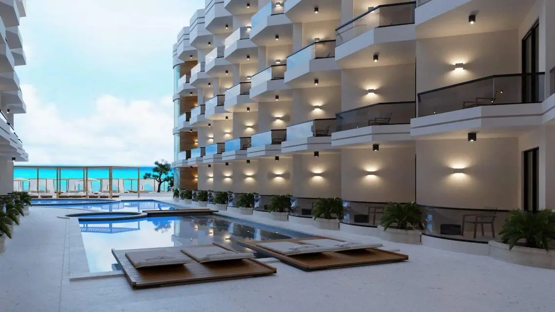 Luxury 247 sqm Apartment with Lake View