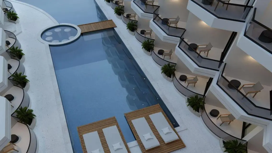 Luxury 247 sqm Apartment with Lake View