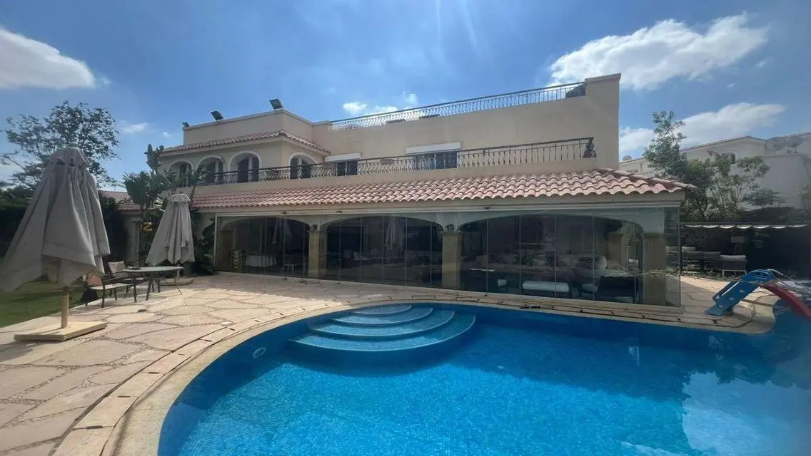 Three Luxurious Houses for Sale in Green Heights Compound