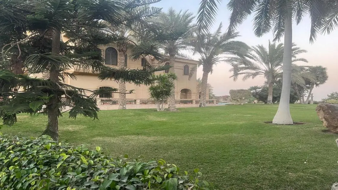 شقة فاخرة بإطلالة على المدينة - 142 متر مربع