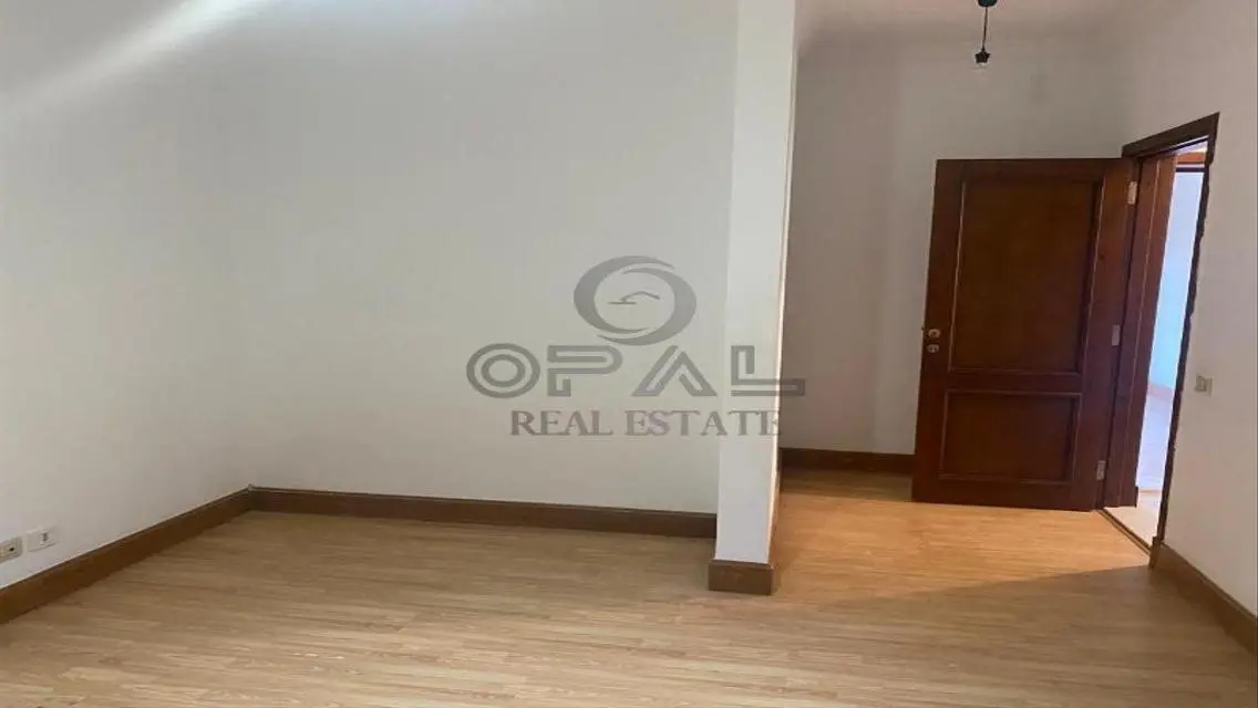 Luxurious Three-Bedroom Apartment in Prime Location