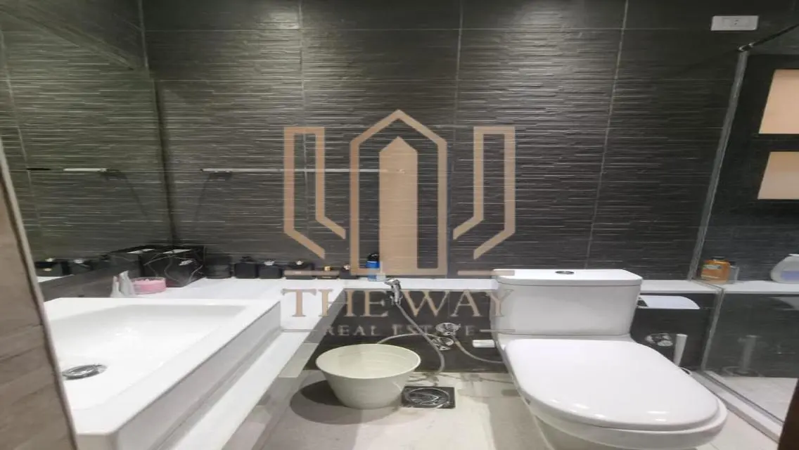 Luxurious Apartment in Westown Residence, Sheikh Zayed