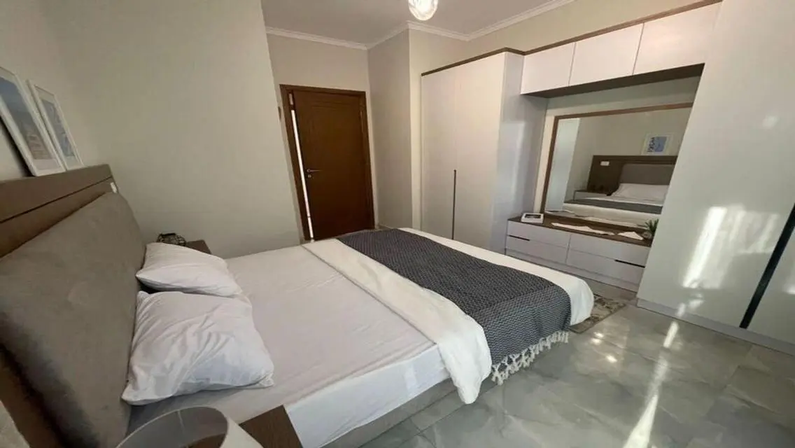 Luxury Apartment for Sale in 10-10-