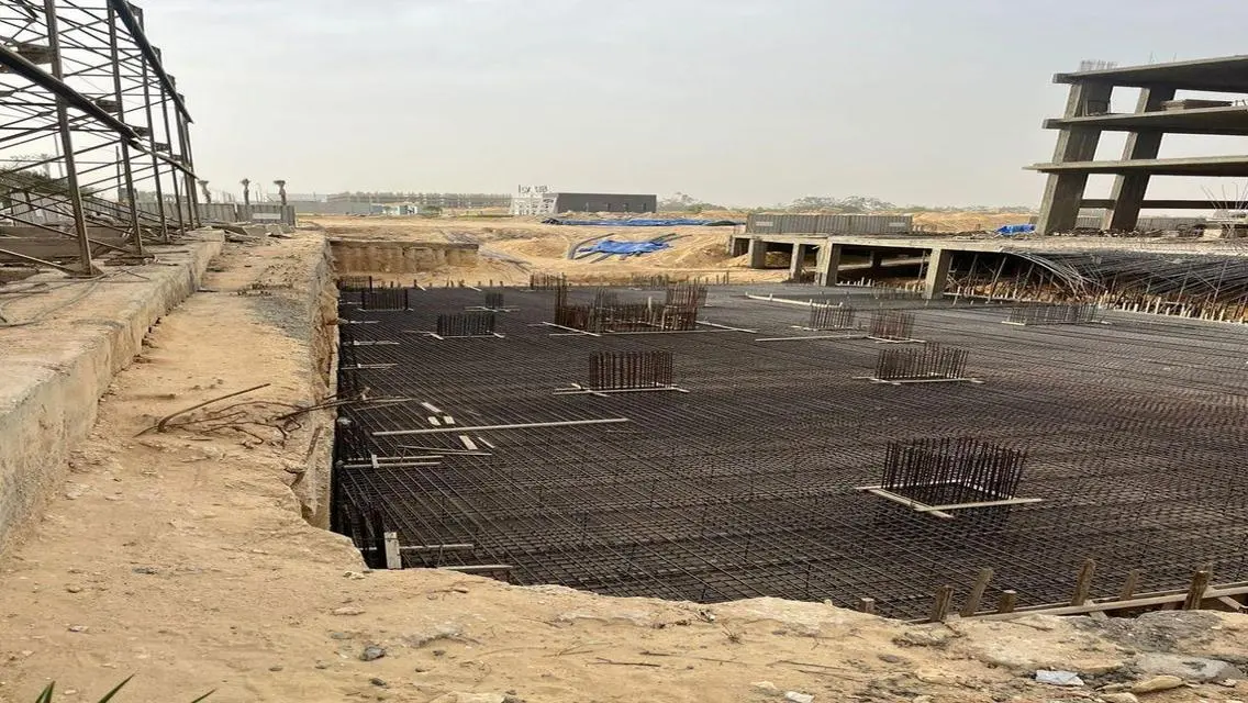 عقار مميز بمساحة واسعة للبيع