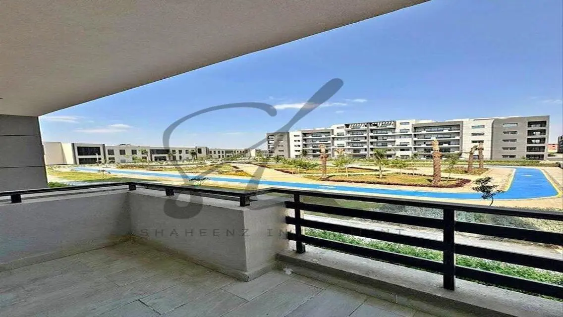 Luxury Apartment in Stoda Compound - Cairo