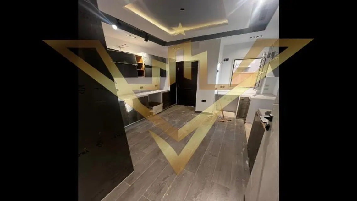 Luxury Apartment with Extensive Amenities
