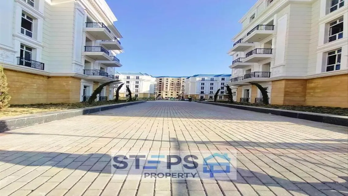 Luxury Apartment for Sale with Lake View