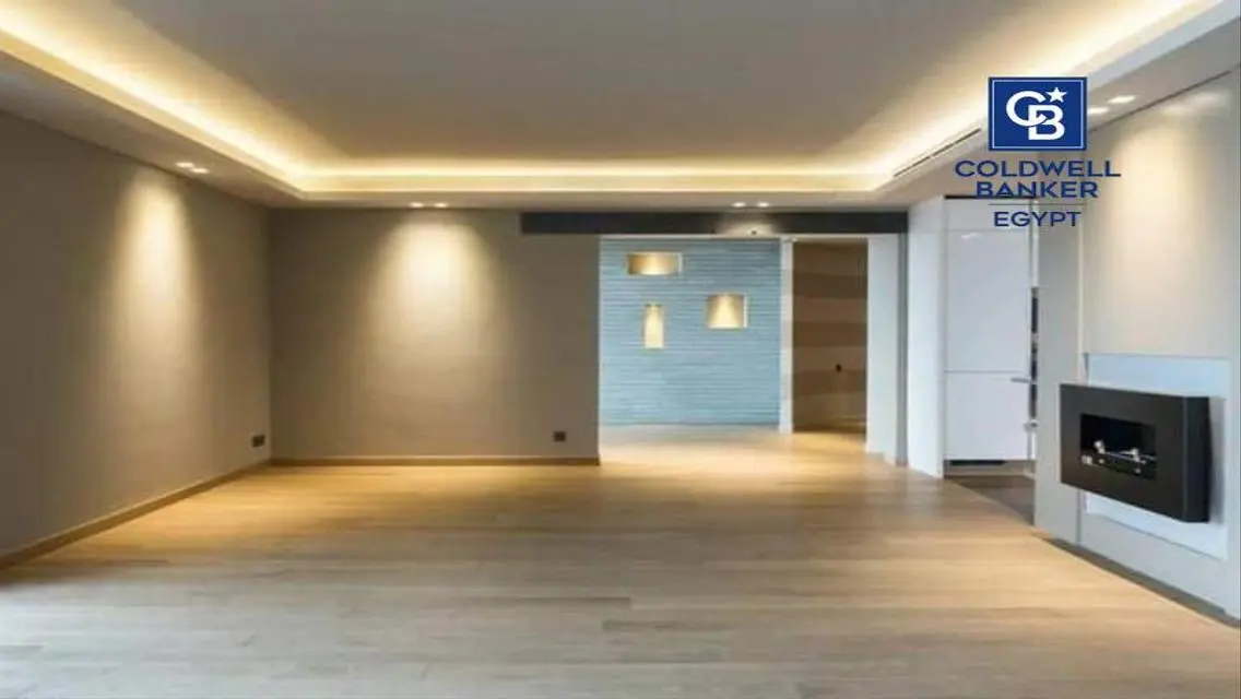 Luxury 4-Bedroom Villa with Private Garden and Pool