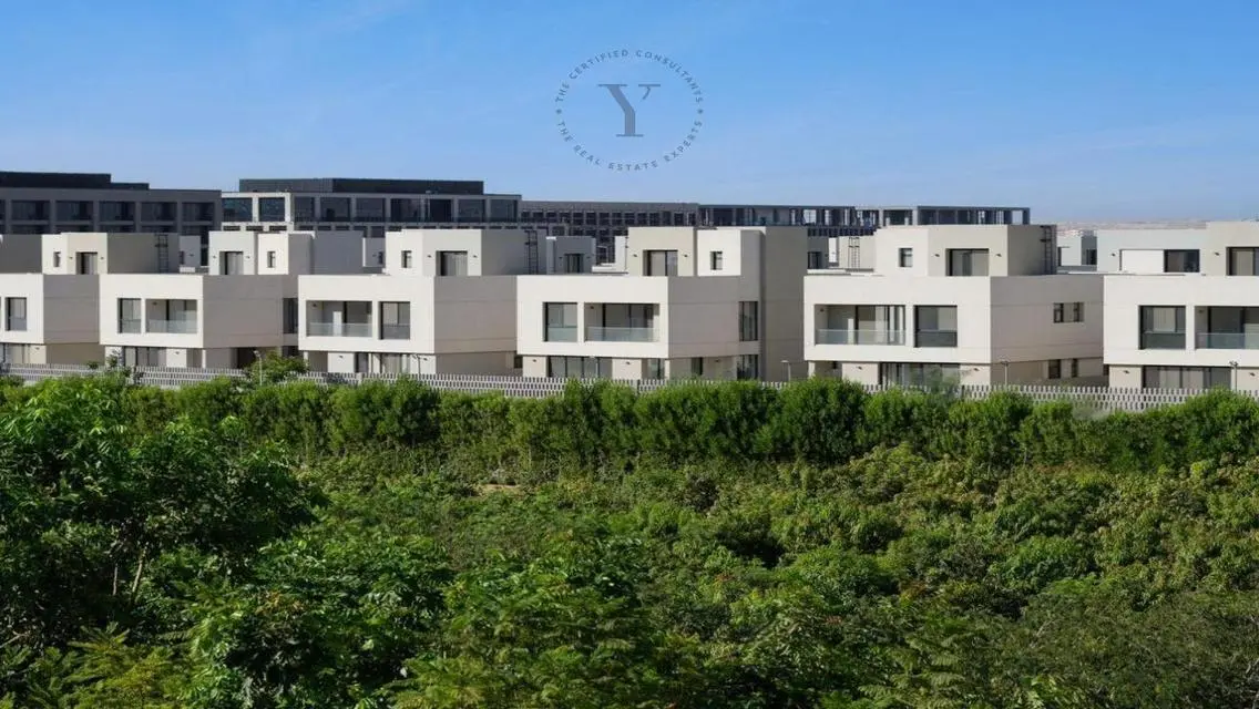 Luxury Villa for Sale with Lake View