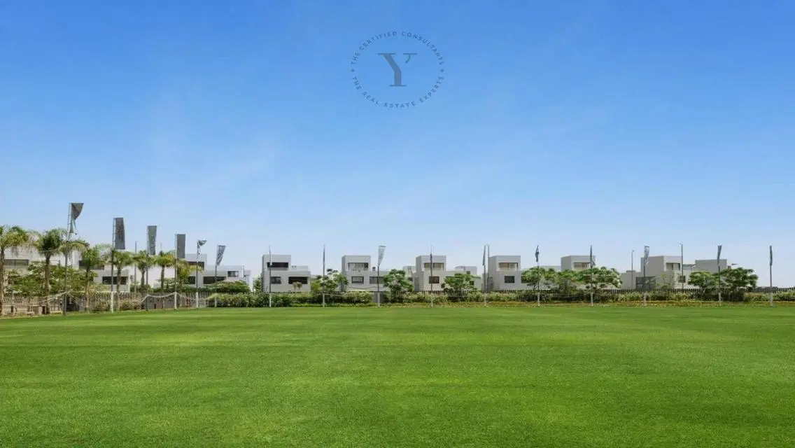 Luxury Villa for Sale with Lake View