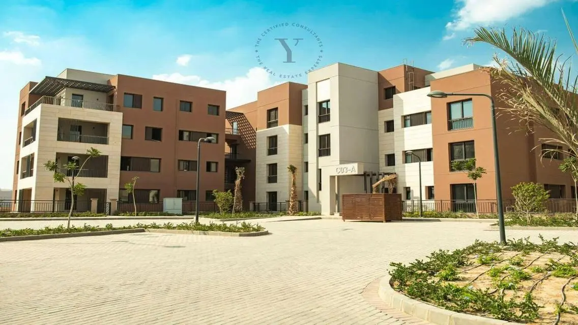 Luxury Villa for Sale with Spacious Area and Private Garden