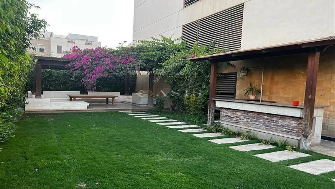 Luxury Apartment for Sale in Oasis - 205 sqm