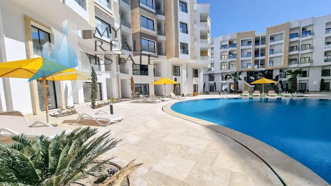 شقة ثلاث غرف نوم في مجمع Aqua Infinity Resort