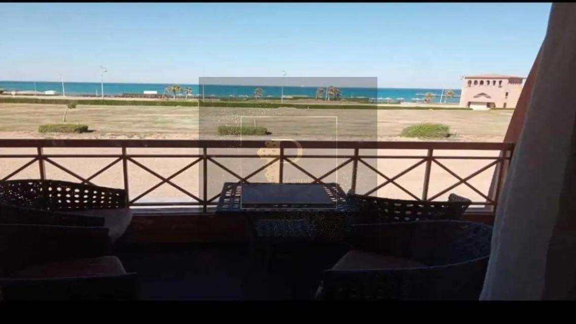 شقة فاخرة بمساحة واسعة وإطلالة رائعة للبيع