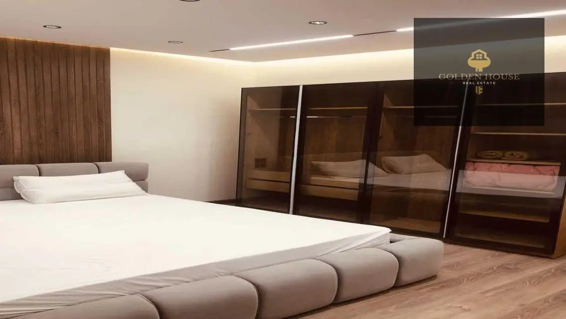 Luxurious Apartment for Sale in Golden Square