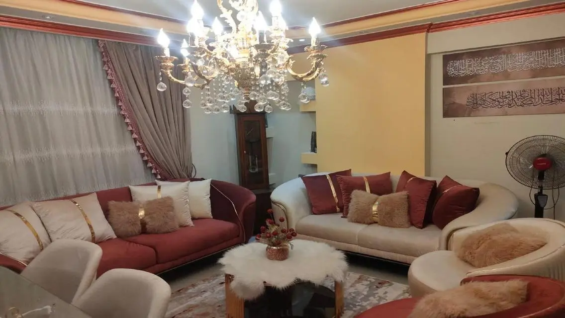 منزل رائع للبيع في قلب المدينة
