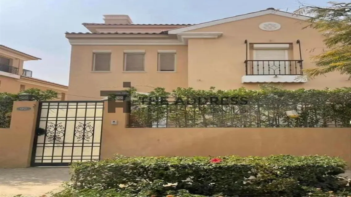 Stunning Villa in New Cairo with Private Pool and Garden