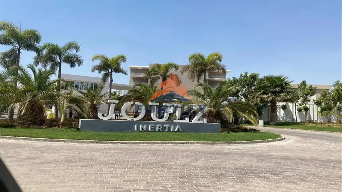 Luxury Villa for Sale at 5,800,000 EGP in Prime Location