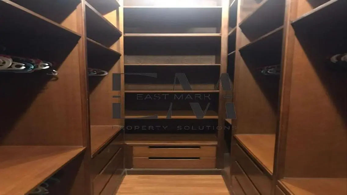 Luxury Apartment for Sale in Exclusive Area