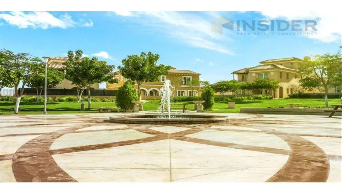 Luxury Villa for Sale in a Prime Location - 375 sqm