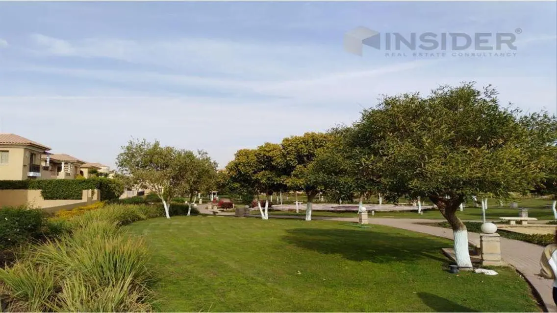 Luxury Villa for Sale in a Prime Location - 375 sqm