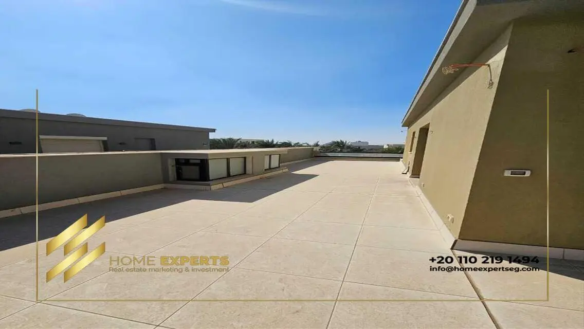 Luxury Villa for Sale in Prime Location