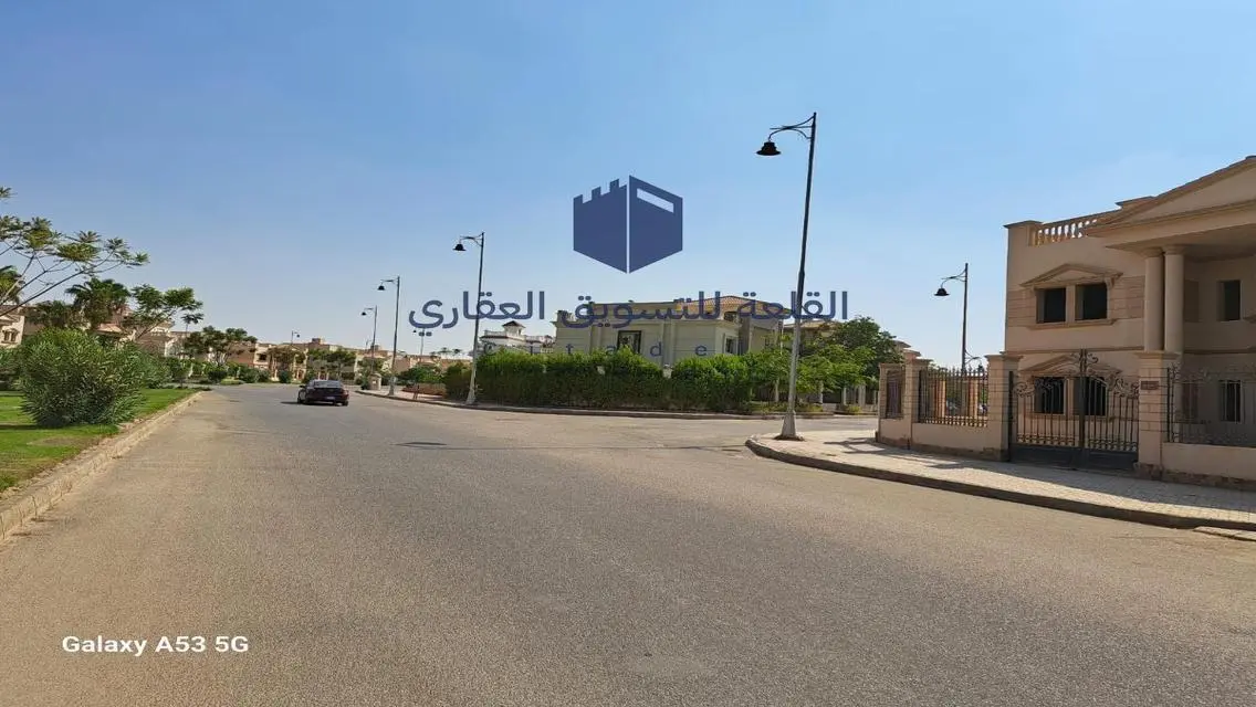شقة فاخرة مع إطلالة مميزة في قلب المدينة