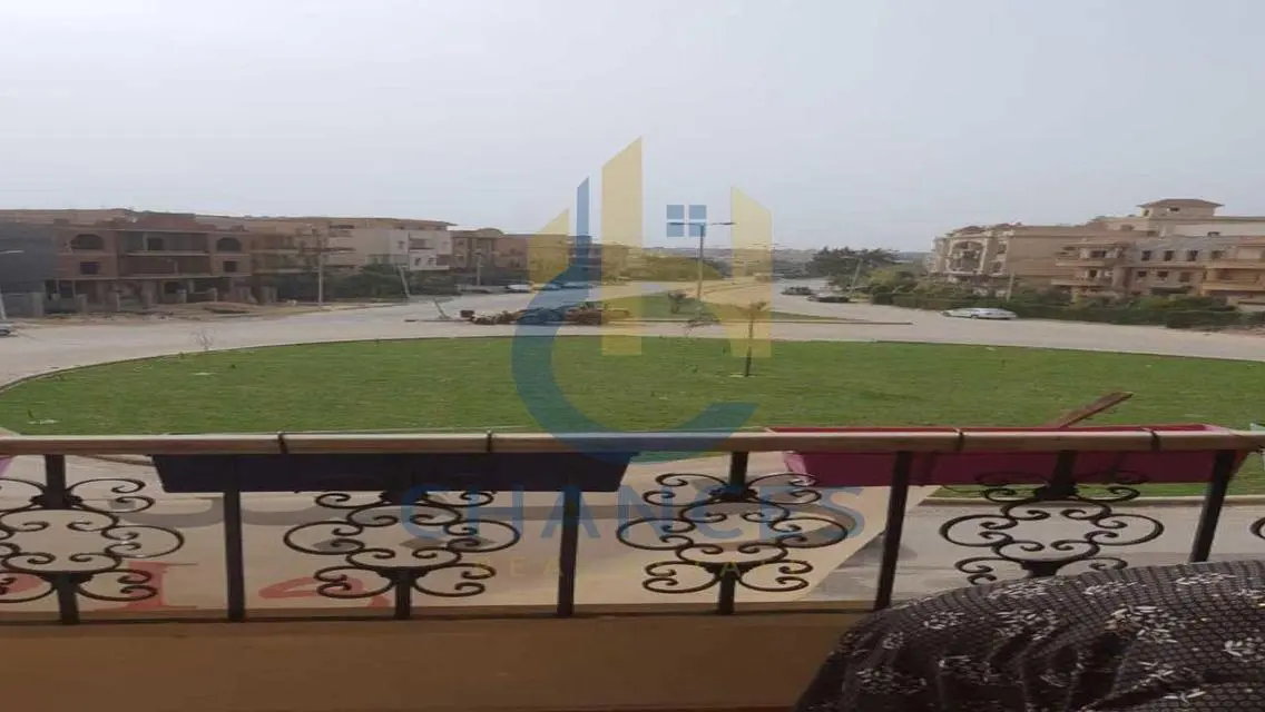 شقة فاخرة للبيع في فرص العقارات