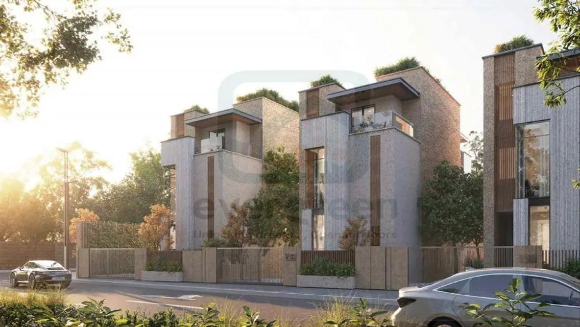 Luxury Villa with Spacious Area in Ivoire West