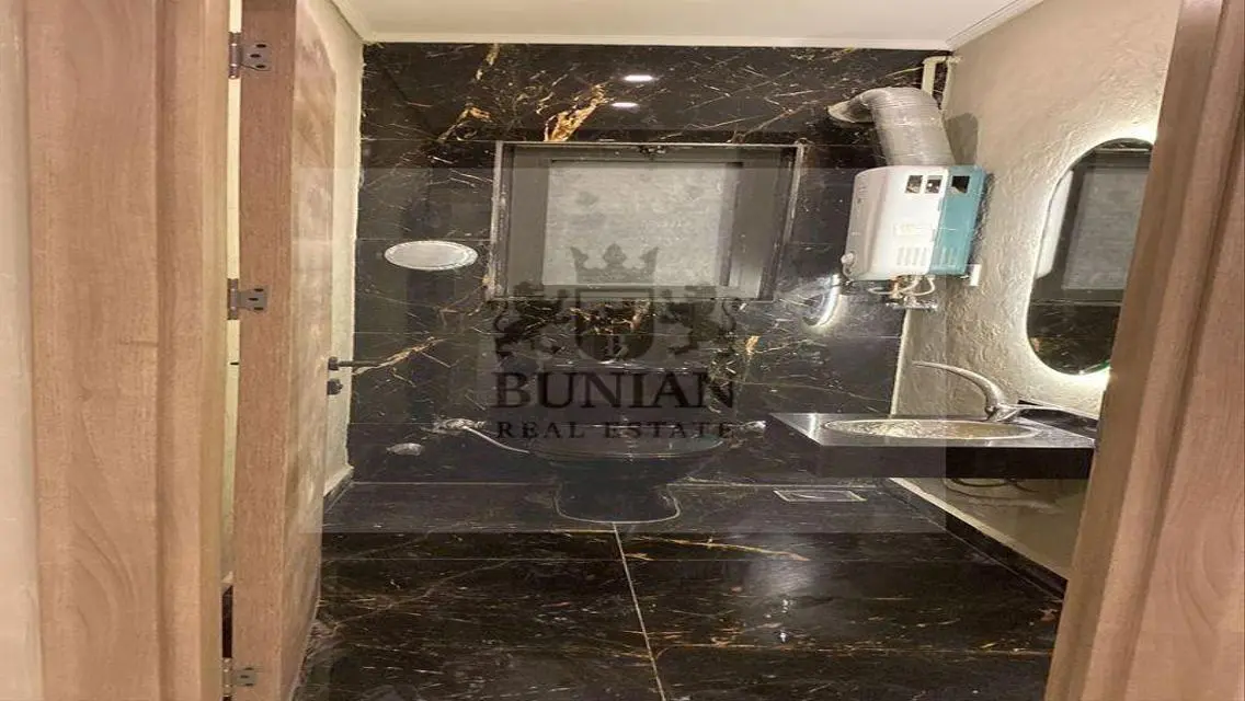 Luxury Apartment for Rent in ISV near Dusit Thani