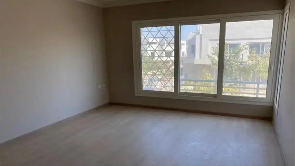 فخامة لا مثيل لها في هذا العقار الرائع