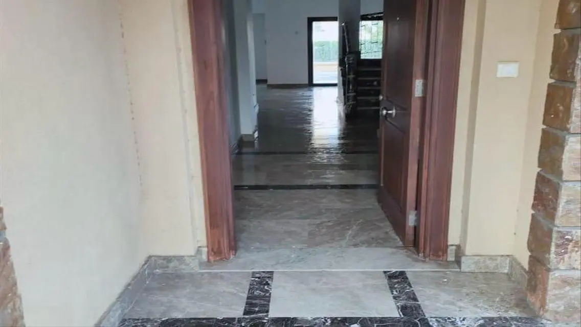 Luxury Villa for Sale with Private Pool and Garden