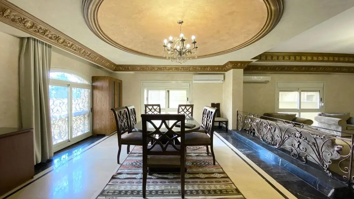 Furnished 6-Bedroom Duplex with Pool in West Golf