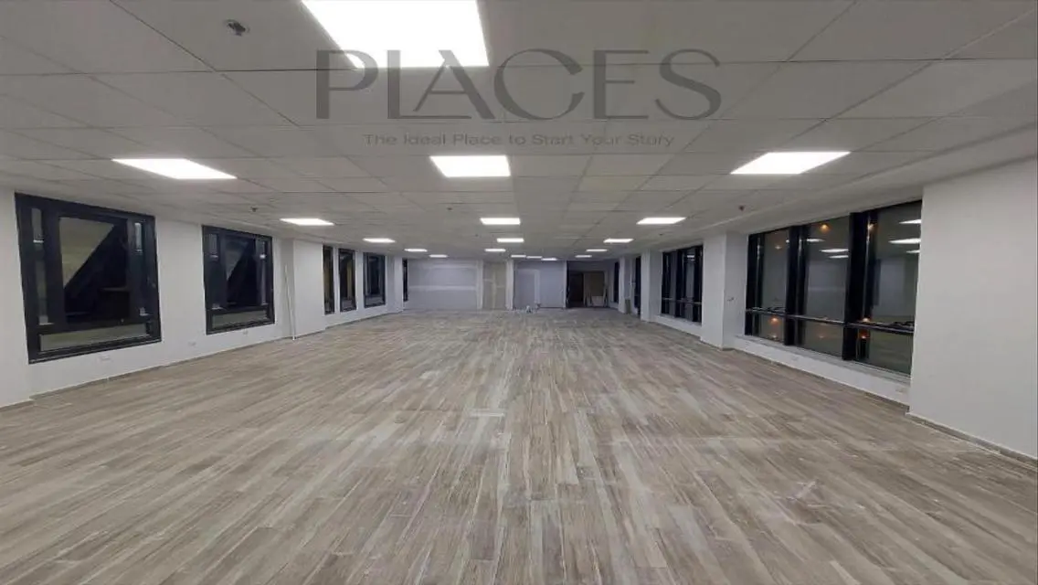 Modern Office with Spacious Facilities