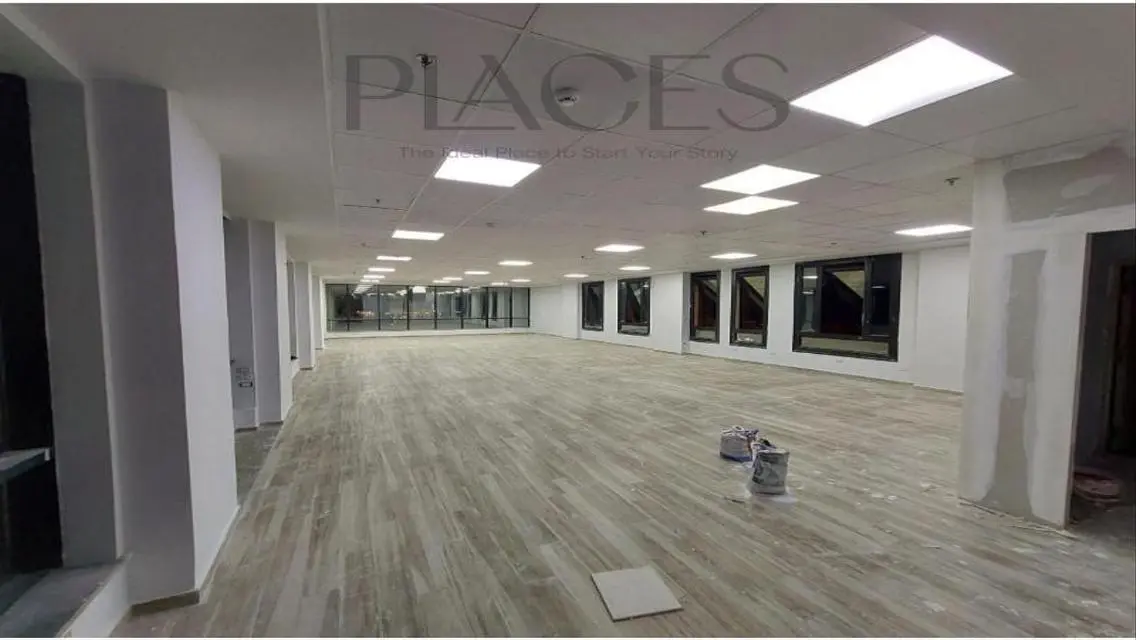 Modern Office with Spacious Facilities
