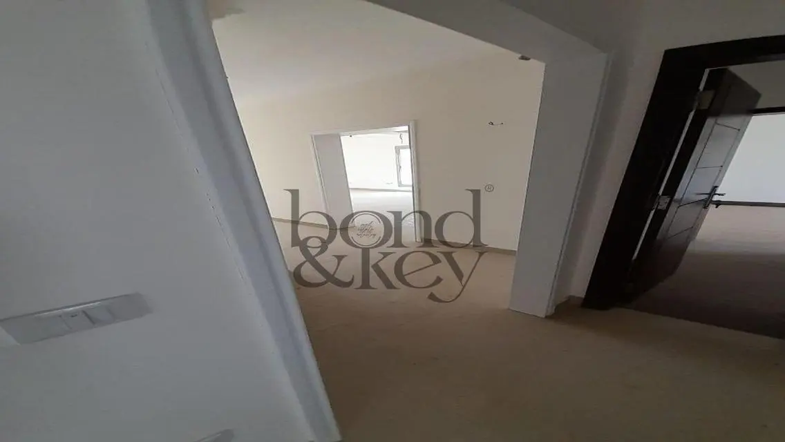 Stunning Apartment in VGK-173 for 27000