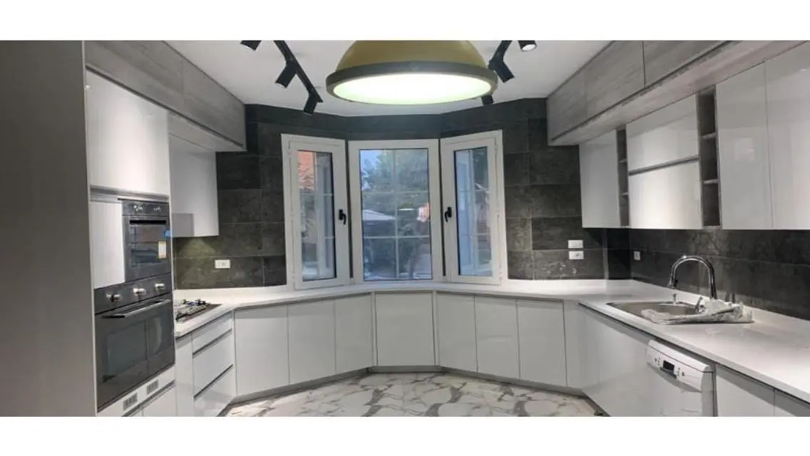 Stylish 2500 sqm Apartment for Sale at 175000