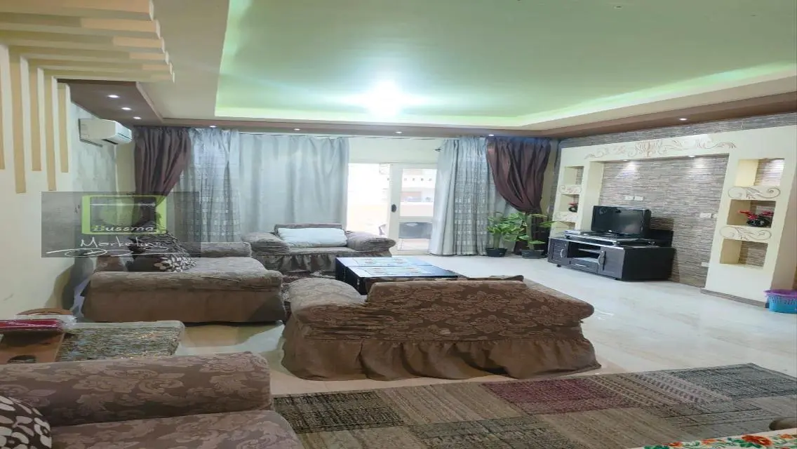 شقة مميزة للإيجار بـ22000 جنيه