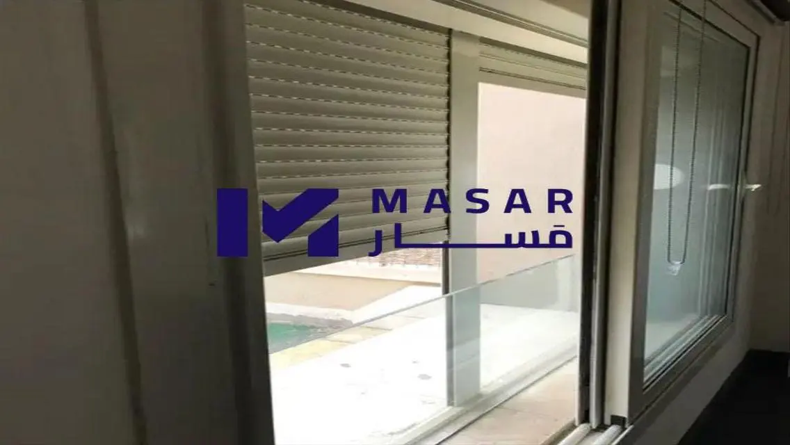 قرية-ذا فيليج