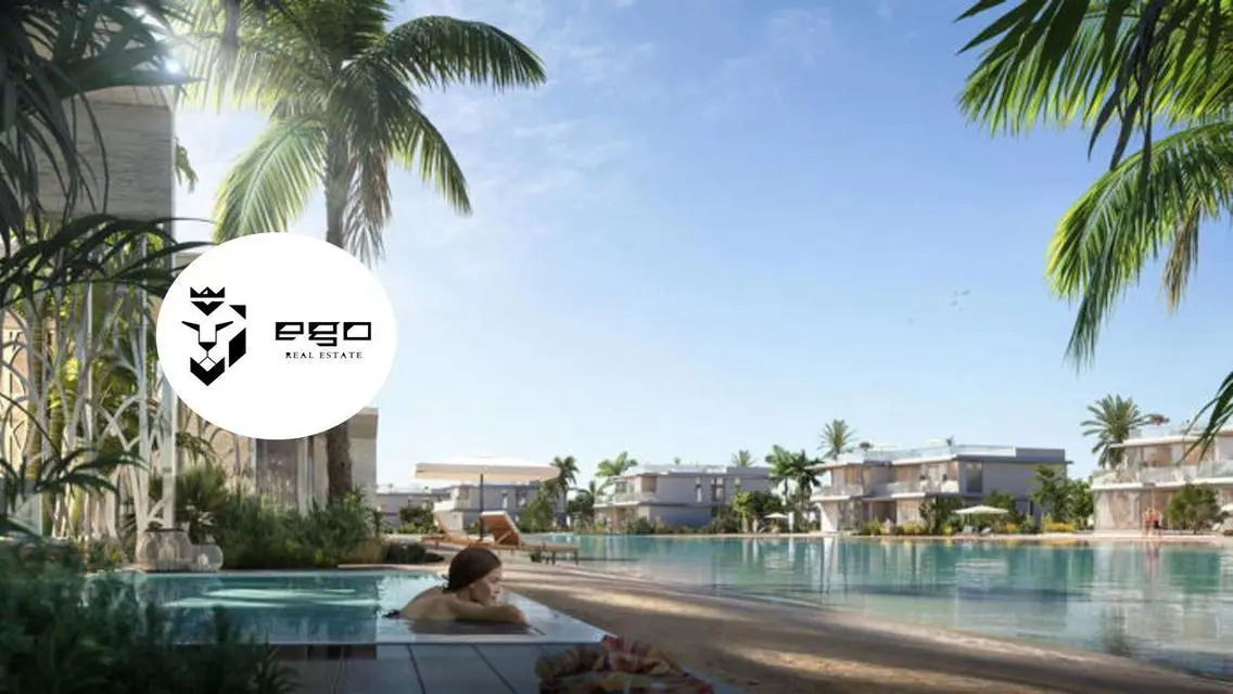 2028 - Luxurious Villa with Unique Features