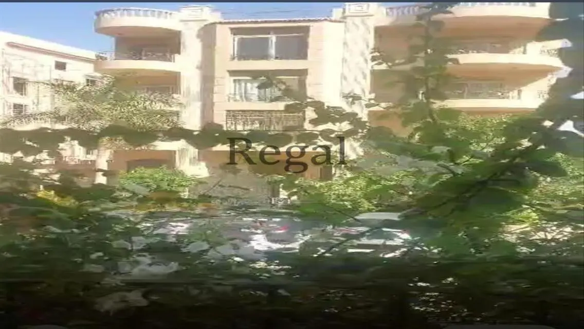 شقة فاخرة للبيع في منطقة وندسور