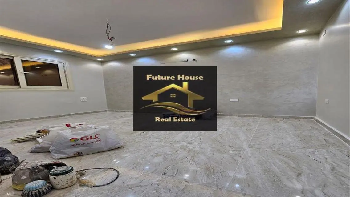 Open Area 100 Meter for Rent in a Prime Location