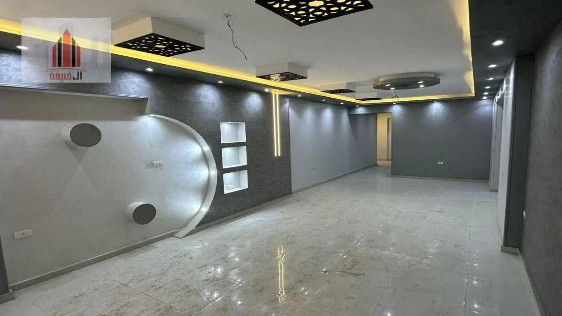 شقة رائعة 1BR للبيع في منطقة مميزة