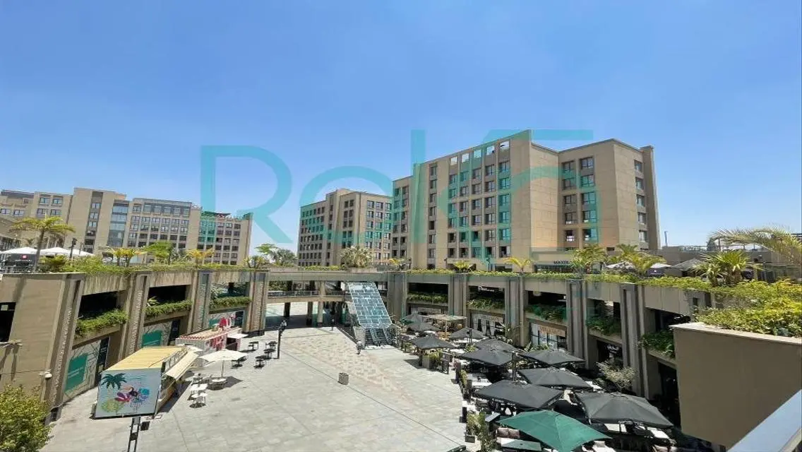 Luxury Property with Premium Amenities in Angle 26