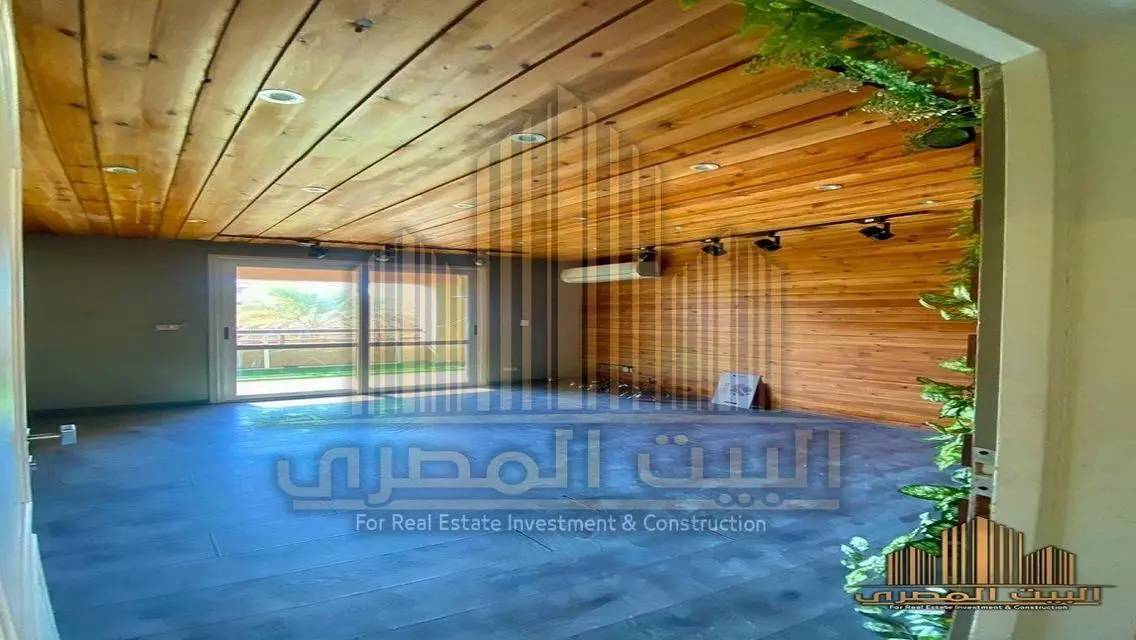 Luxury 120 sqm Apartment in the Heart of the City